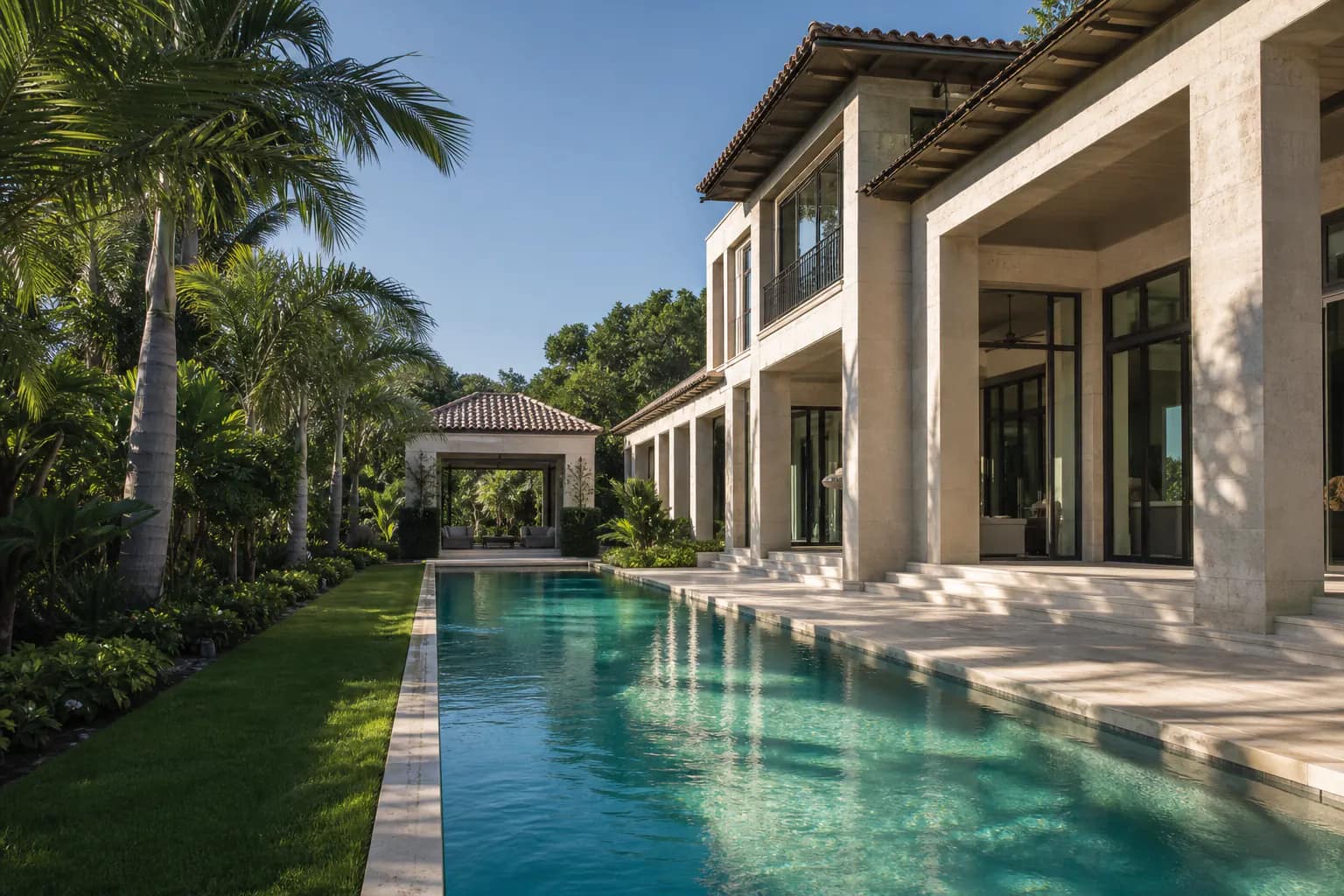 Luxury residence with a pool in Miami
